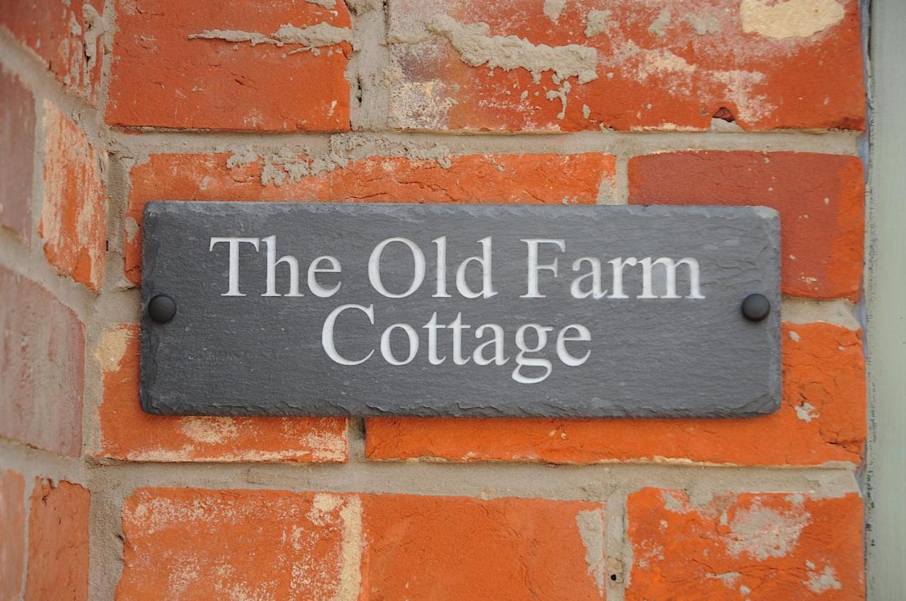 Northlands Farm - Old Farm Cottage チチェスター エクステリア 写真